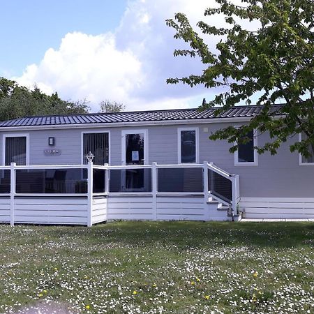 Luxury 6 Berth Lodge At Quince 10 Ferndown Eksteriør bilde